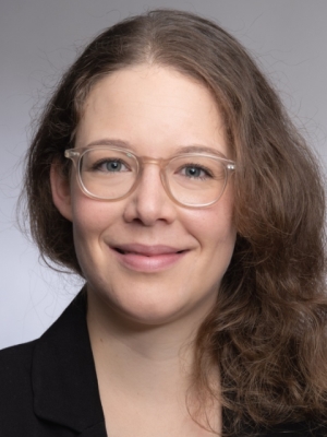 Dr.  Fabienne Michel