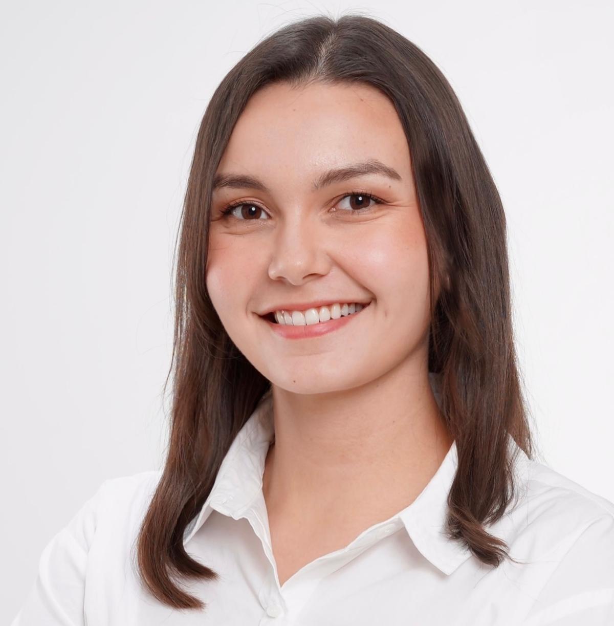 Dr.  Bianca Wassmann